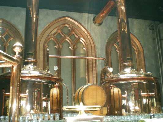 Semi Auto Steam Copper Brewing Equipment , 500L Microbrewery Machine