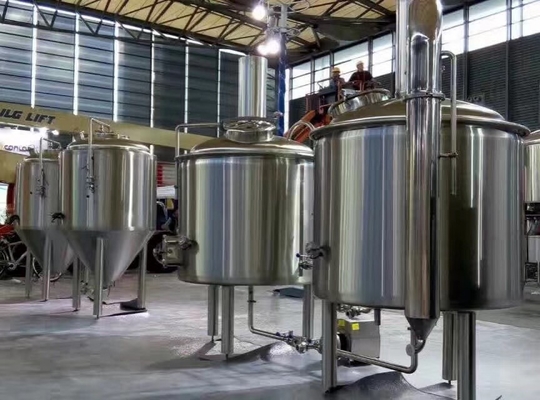 High Performance Craft Beer Brewing Equipment Electric / Steam / Gas Heated Way