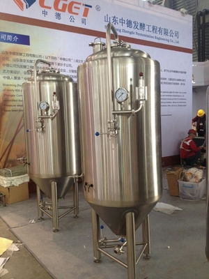3BBL 5BBL 7BBL Craft Beer Brewing Equipment With Heavy Duty Supporting Legs