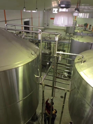 High Efficiency Craft Beer Large Scale Brewing Equipment Siemens Control System