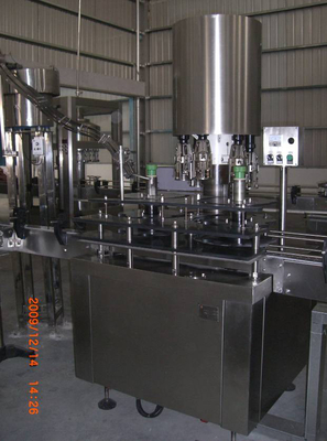 SS 304 Beverage Bottling Equipment 4000BPH Pneumatic Electric Driven Type