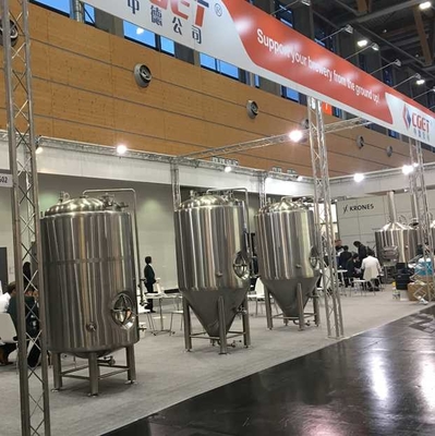 Stainless Steel Pro Beer Brewing Equipment 10BBL Fermentation Tank Four Legs