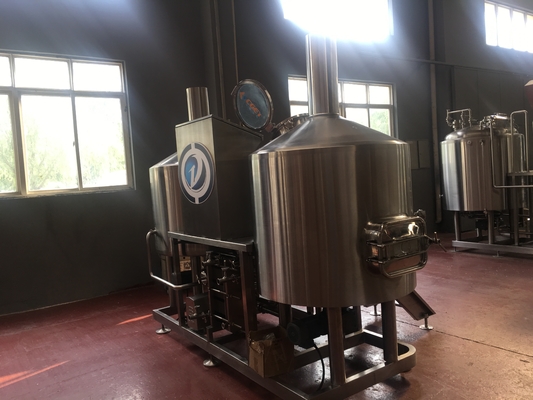 5bbl Stainless Steel Brewing Equipment Vertical Type Polished Surface