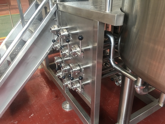 10Bbl Large Scale Brewing Equipment With Fermentation Tank Steam Heating