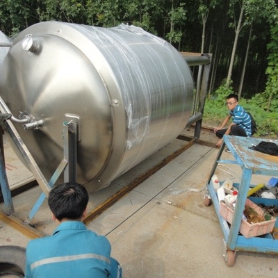 Vertical Industrial Brewing Equipment SS304 Fermentation Tanks Beer Mash Tun