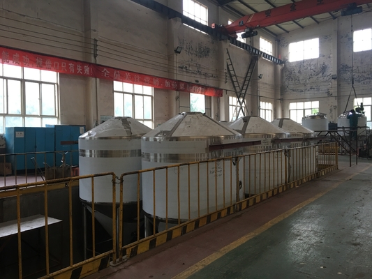 5000L Large Scale Beer Brewing Equipment Vertical Type Polished Surface