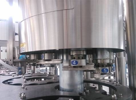 Big Capacity Automatic Beer Bottling Equipment 3 In 1  5000 Bph - 6000 Bph