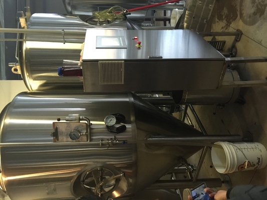 Micro Pub Microbrewery Equipment 3.5 Bbl Brewing System Polished Surface