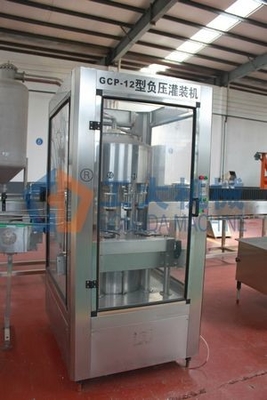 Grape Vinager Glass Bottle Filling Machine Electric 3 Phase 2000Bph 380V 50Hz