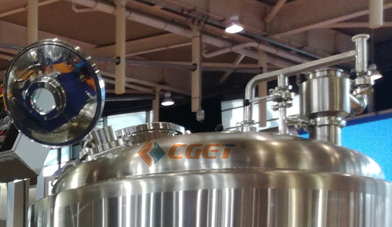 SUS 304 Craft Beer Brewing Equipment 500L Brewing System With ISO CE Certificated for Rusina