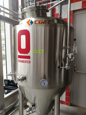 SUS 304 Craft Beer Brewing Equipment 500L Brewing System With ISO CE Certificated for Rusina