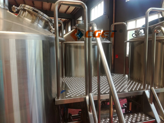 SUS 304 Craft Beer Brewing Equipment 1000L Brewing System With ISO CE Certificated