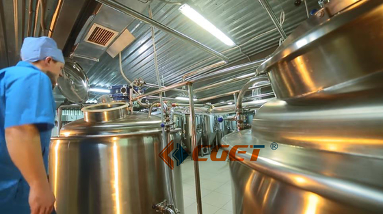 SUS 304 Craft Beer Brewing Equipment 2000L Brewing System With ISO CE Certificated